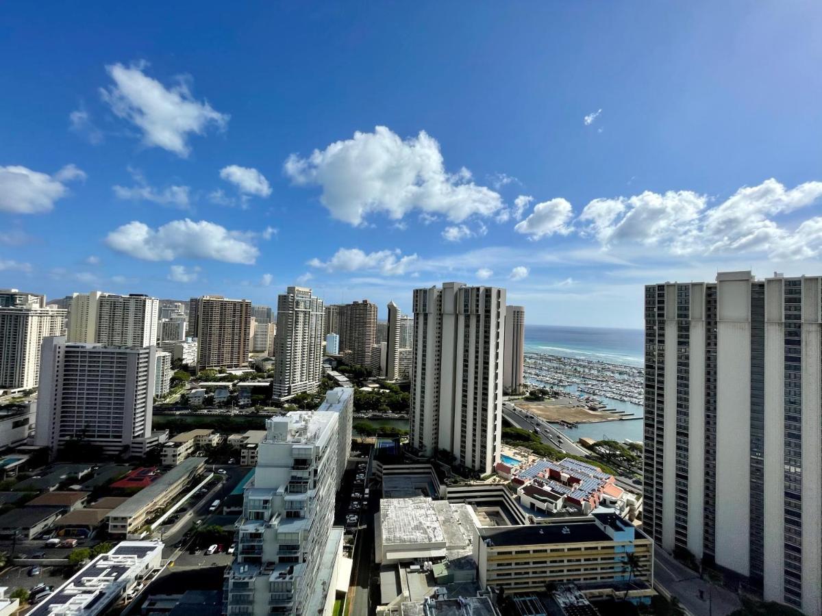 Ala Moana Hotel 31St Floor Гонолулу Экстерьер фото